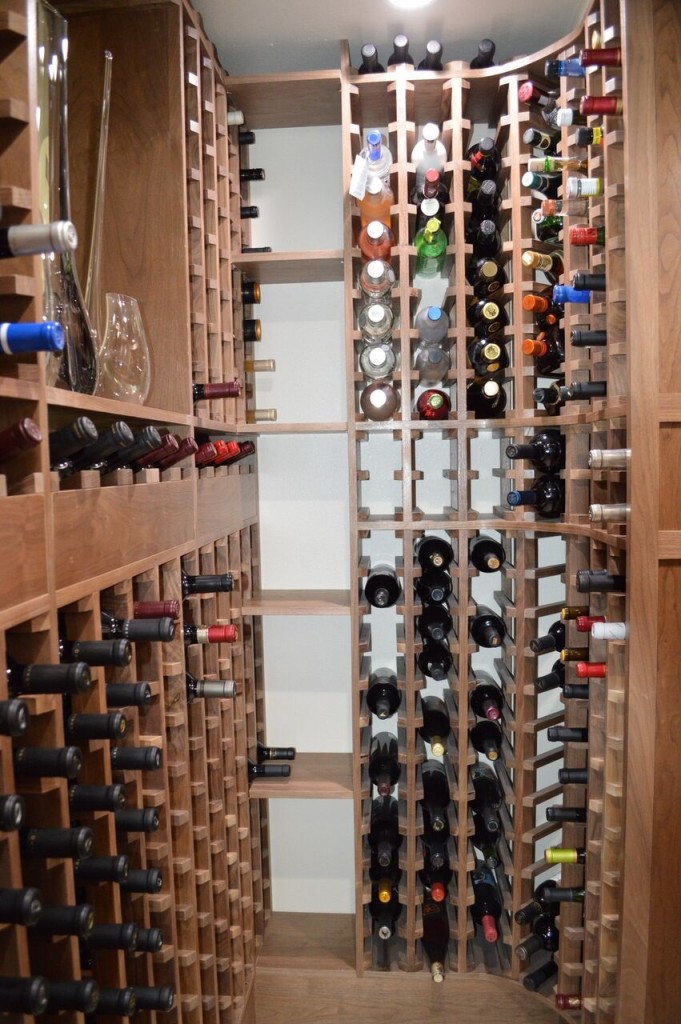 Split type wine cellar cooling systems are a popular choice among homeowners. The refrigeration equipment is configured in such a way that the condenser is not placed in the same room as the evaporator. Separating the condensing unit means that the evaporator can function quietly inside the wine cellar. 